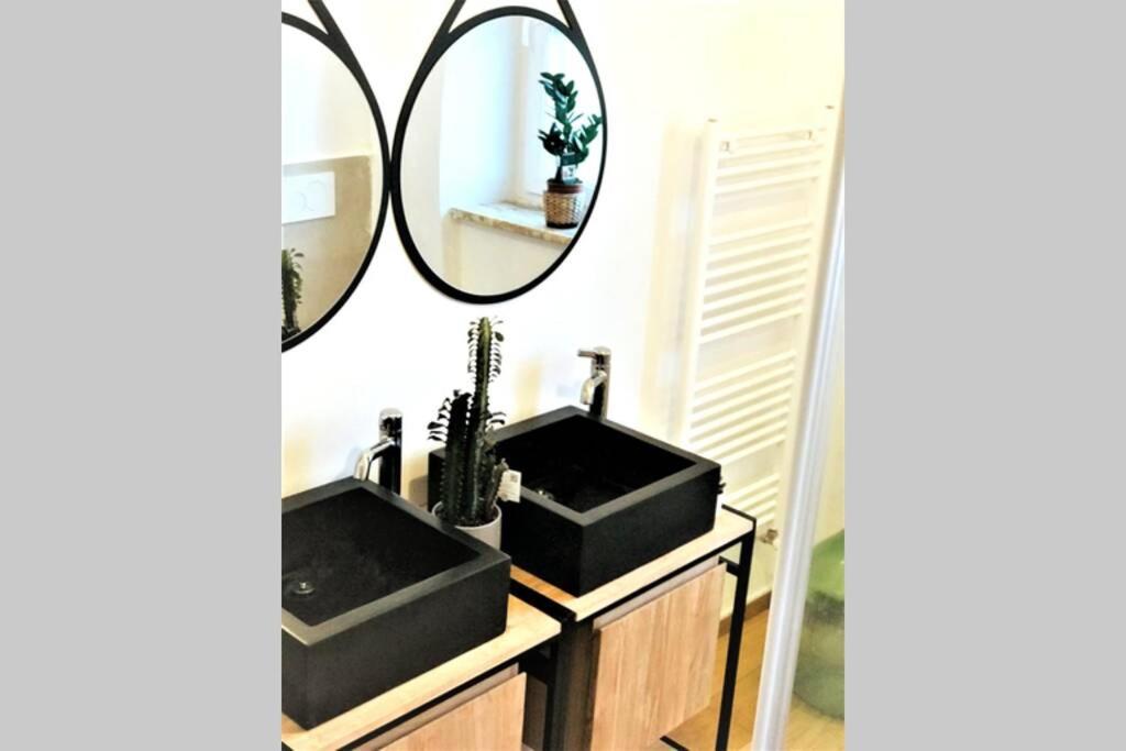 Luxus P4T Family 3 Bedroom With Pool, Tennis Court And Sauna Μπρίντιζι Εξωτερικό φωτογραφία