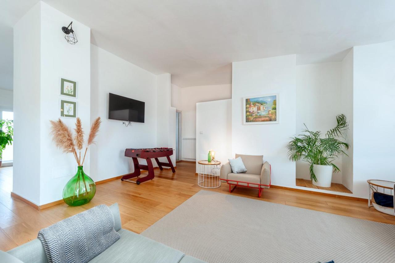Luxus P4T Family 3 Bedroom With Pool, Tennis Court And Sauna Μπρίντιζι Εξωτερικό φωτογραφία